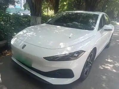 Roewe D7 2025