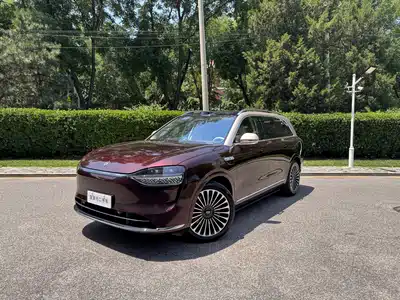 AITO Wenjie M9 2025