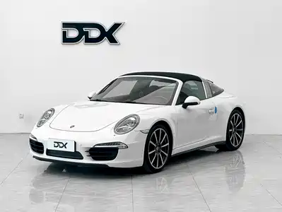 Porsche 911 2015