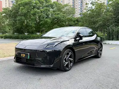 Lynk & Co 07 EM-P 2024