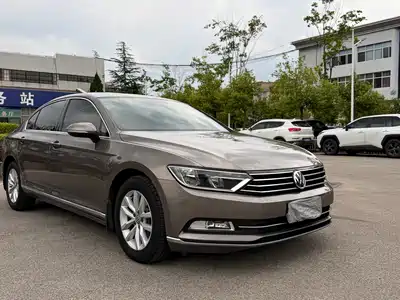 Volkswagen Magotan 2016