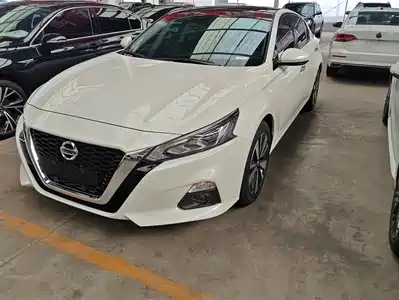 Nissan Teana 2022