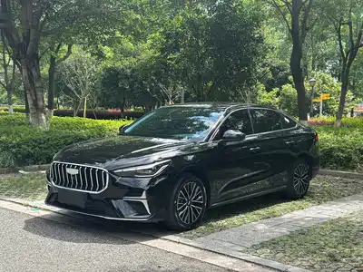 Geely Emgrand 2025