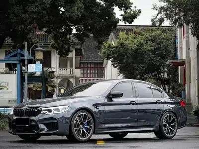 BMW BMW M5 2019