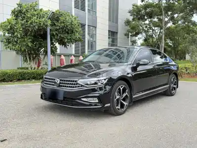 Volkswagen Magotan 2025