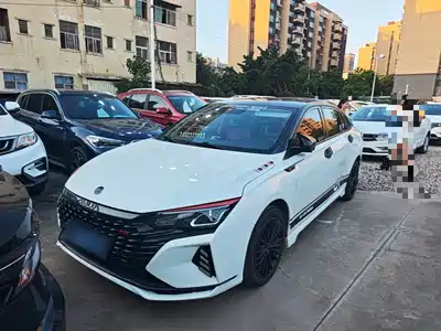 Dongfeng Aeolus Yixuan MAX 2022