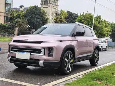 Geely ICON 2022
