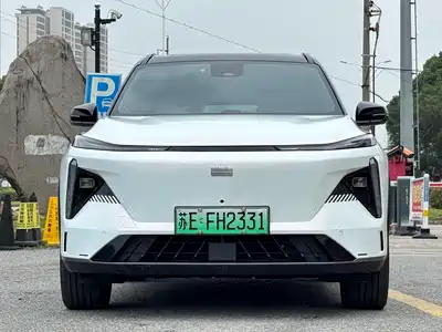 Geely Galaxy L7 2023