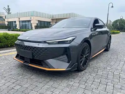 Changan UNI-V 2024