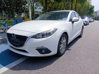 Mazda Mazda3 Axela 2015
