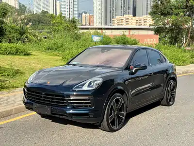 Porsche Cayenne 2023