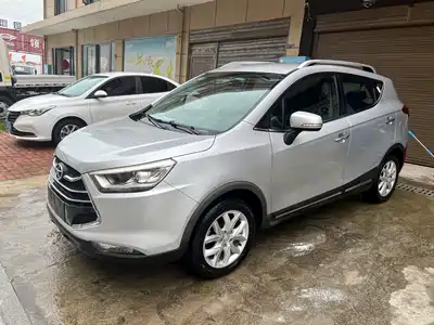 JAC Motors Refine S3 2014