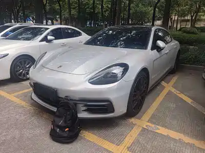 Porsche Panamera 2020