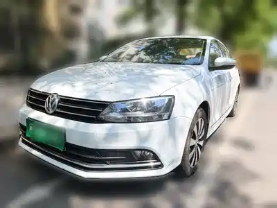 Volkswagen Sagitar 2016
