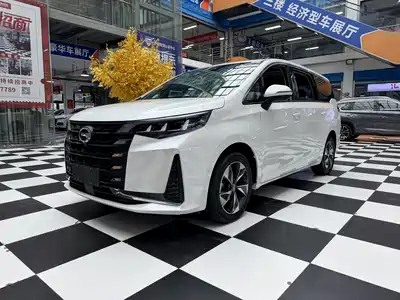 GAC Trumpchi Trumpchi M6 2021