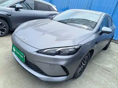 BYD Hai Bao 05 DM-i 2025