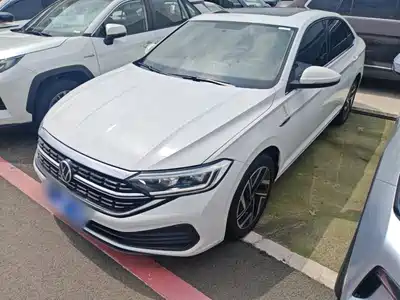 Volkswagen Sagitar 2023