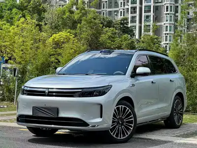 AITO Wenjie M7 2025