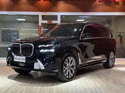 BMW BMW X7 2022