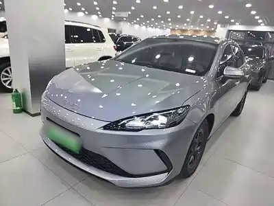 BYD Hai Bao 05 DM-i 2025