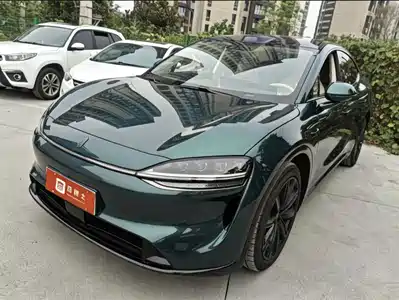 Zhijie Luxeed R7 2025