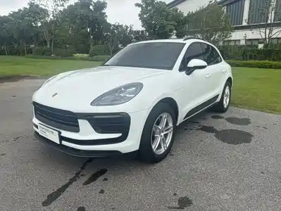 Porsche Macan 2023
