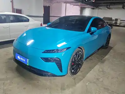 Dongfeng Yipai eπ007 2025