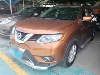 Nissan X-Trail 2015