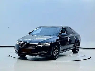 Škoda Superb 2023