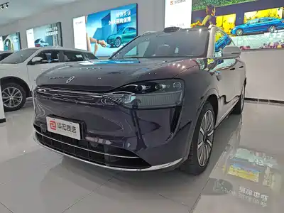 AITO Wenjie M9 2025