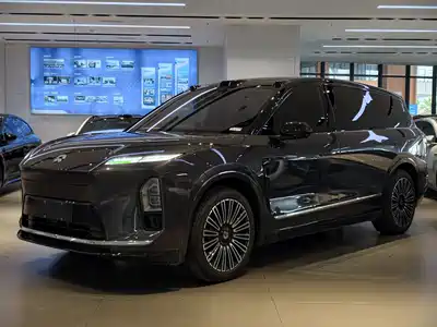 NIO NIO ES8 2025