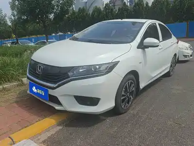 Honda Greiz 2015