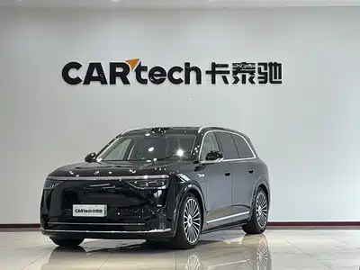 AITO Wenjie M8 2025