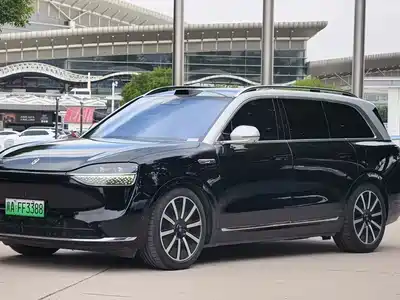 AITO Wenjie M9 2023