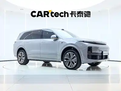 Li Auto Li Xiang L9 2025
