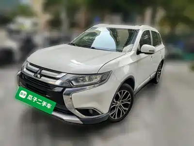 Mitsubishi Outlander 2018