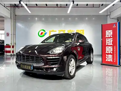 Porsche Macan 2014