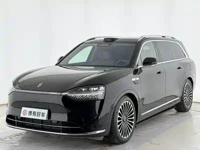 AITO Wenjie M9 2025