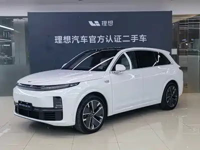 Li Auto Li Auto L7 2025