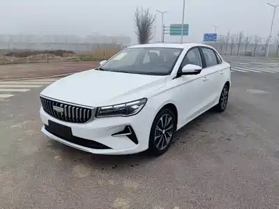 Geely Emgrand 2025