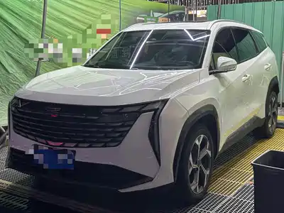 Geely Boyue L 2022