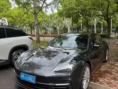 Porsche Panamera 2016