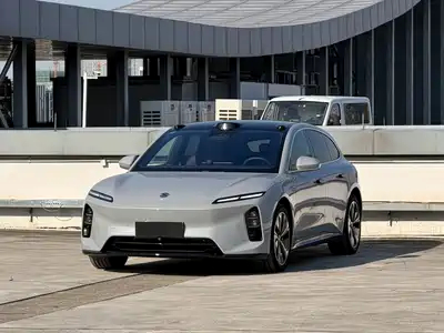NIO NIO ET5T 2025