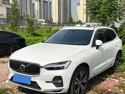 Volvo XC60 Plug-in Hybrid 2022