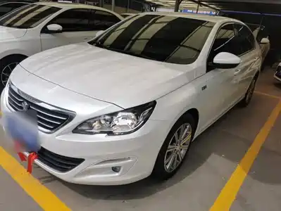 Peugeot 408 2017