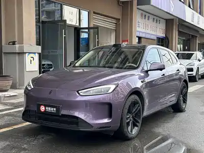 AITO Wenjie M5 2025