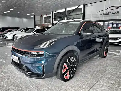 Lynk & Co 06 2023