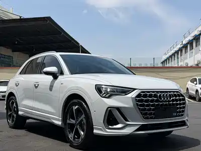 Audi Audi Q3 2025