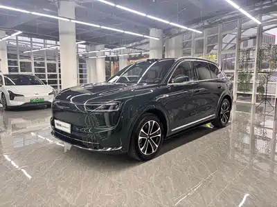 AITO Wenjie M7 2025