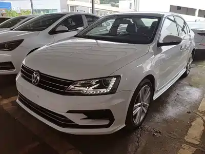 Volkswagen Sagitar 2017